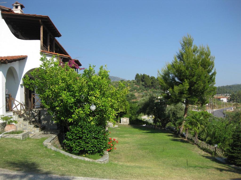 Helios Land Apartment Neos Marmaras Exterior photo